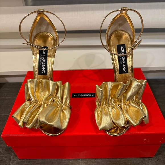Dolce & Gabbana Gold Sandals - Picture 3 of 6